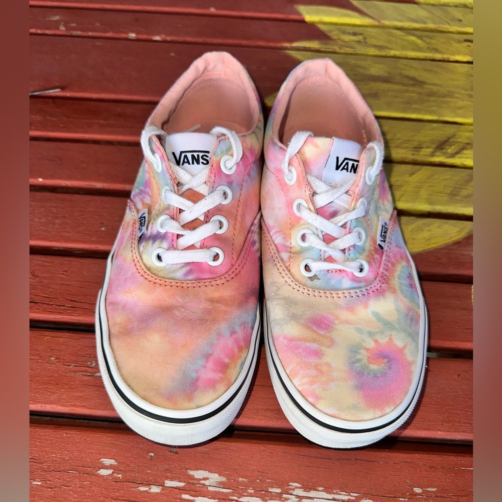 🌸☀️VANS WOMENS SIZE 6 shoes